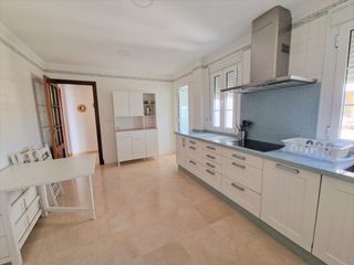 Rent Flat in Pago San José - Princi - Jerez. Piso de revista en la zona de la universidad!!!