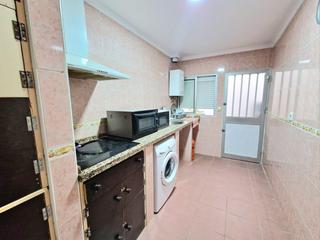 Casa a Chapín - Campus Universitario - Navinco. Amplia casa de 3 plantas con azotea en zona inmejorable de jerez