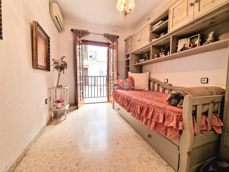 Foto cdebeded-ac0e-43c9-88f2-fb451766bcb5. Piso vivienda señorial en el corazón de jerez calle ponce en Jerez de la Frontera
