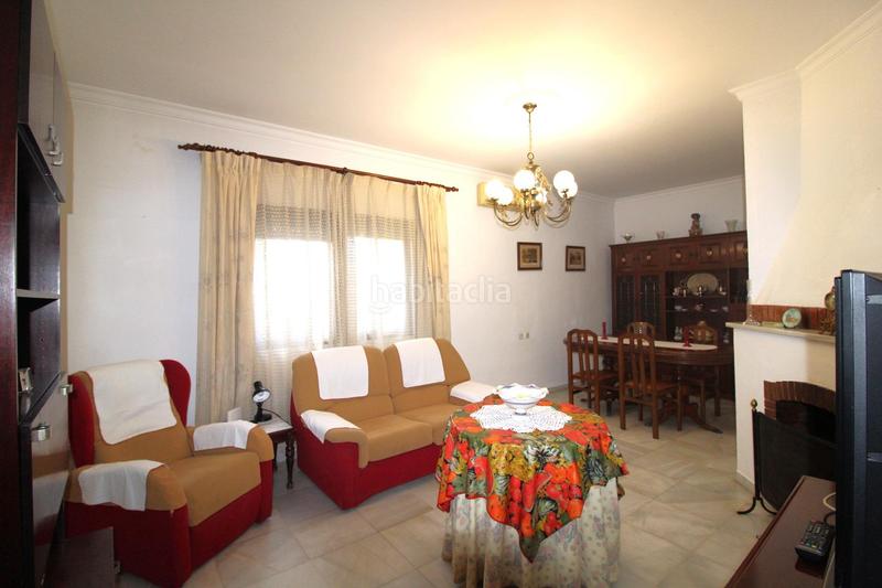 Foto bd24a7e7-0a7f-4e76-a5ce-6947d1896063. Casa  de una planta con jardin en Caballero Bonald-S. José Obrero-Guadalcacín Jerez de la Frontera