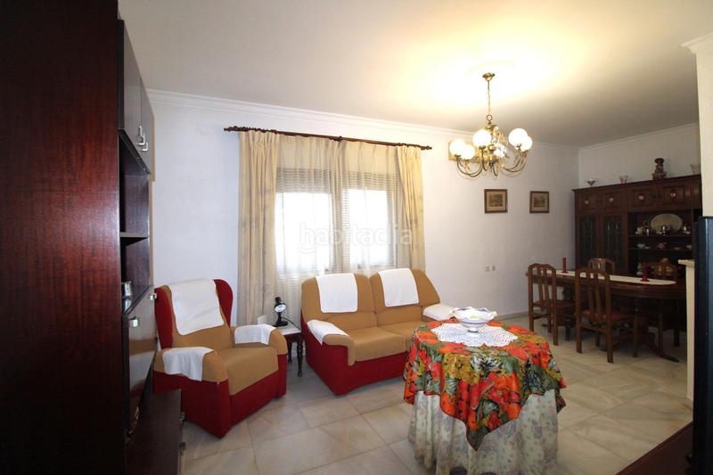 Foto d9d36caa-b7ee-4fc7-bc76-bba0ca4c11b1. Casa  de una planta con jardin en Caballero Bonald-S. José Obrero-Guadalcacín Jerez de la Frontera