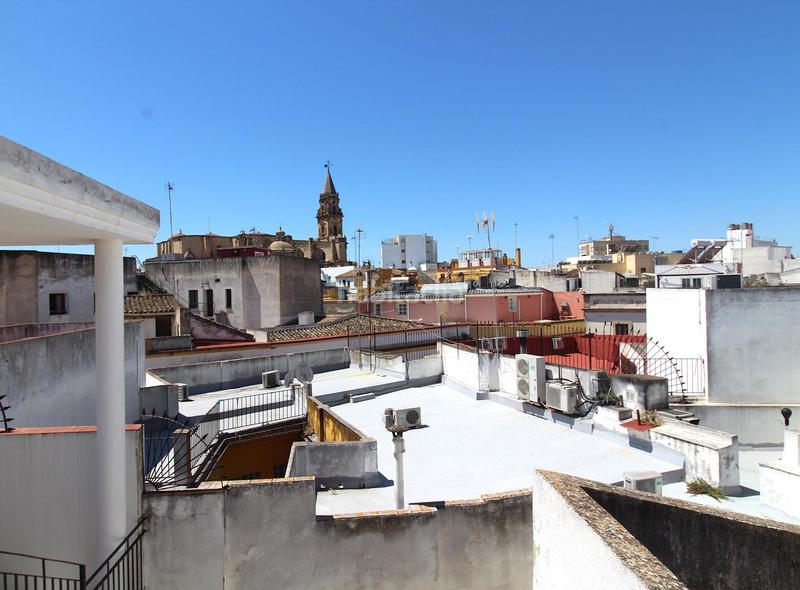 Foto d6c0346b-5421-4f3a-8588-252cadc58c3c. Piso  dos dormitorios amueblado en corredera en Jerez de la Frontera
