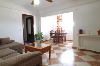 Piso en Vallesequillo. Se vende piso en bda vista alegre