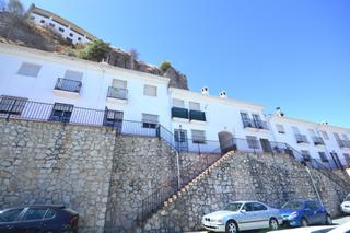 Appartement à Zahara. Piso en zahara de la sierra