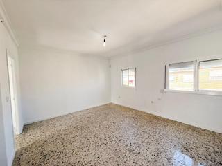 Piso en Santiago - Coronación. Oportunidad de vivienda económica en zona icovesa!