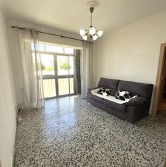 Etagenwohnung in El Retiro - La Vid. Zona universidad, bda. la vid, 3 dormitorios planta primera, par