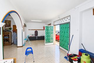 Local Comercial a Santiago - Coronación. Se vende local independiente en eduardo delage