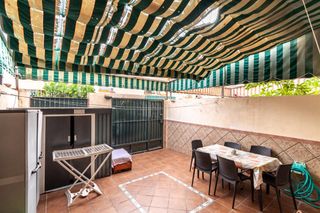 Casa adossada a Pago San José - Princi - Jerez. Se vende adosado en zona delicias, renta libre