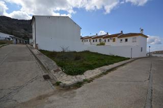 Terreny residencial a Benaocaz. Parcela urbanizable en benaocaz