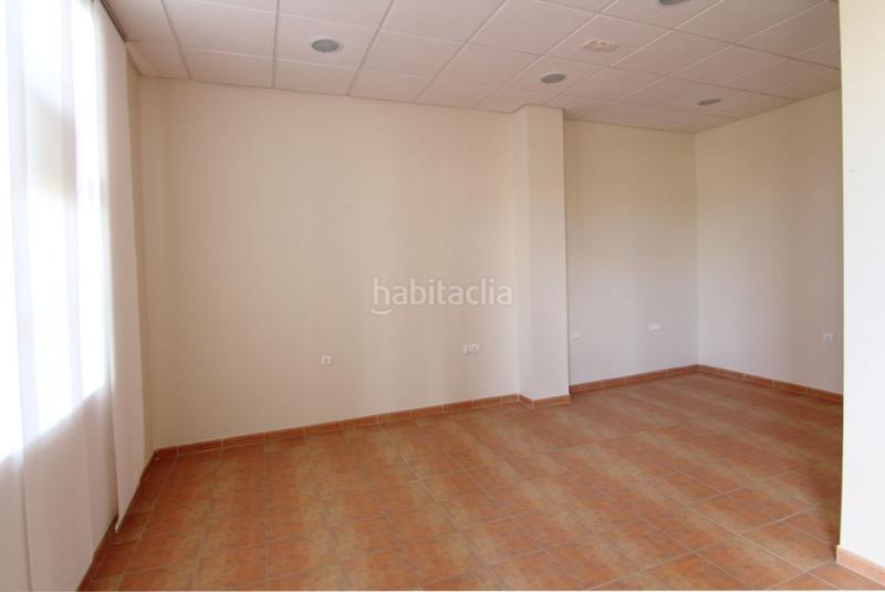 Foto 84251e92-6768-445a-91d5-2dca1ebba5a5. Local comercial estupendo local en zona oeste en Santiago - Coronación Jerez de la Frontera