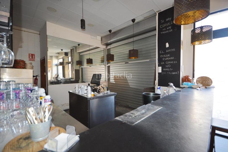 Foto f4d126a0-b394-4335-b6c1-6892682a5cea. Local comercial a El Rocío - La Milagrosa Jerez de la Frontera