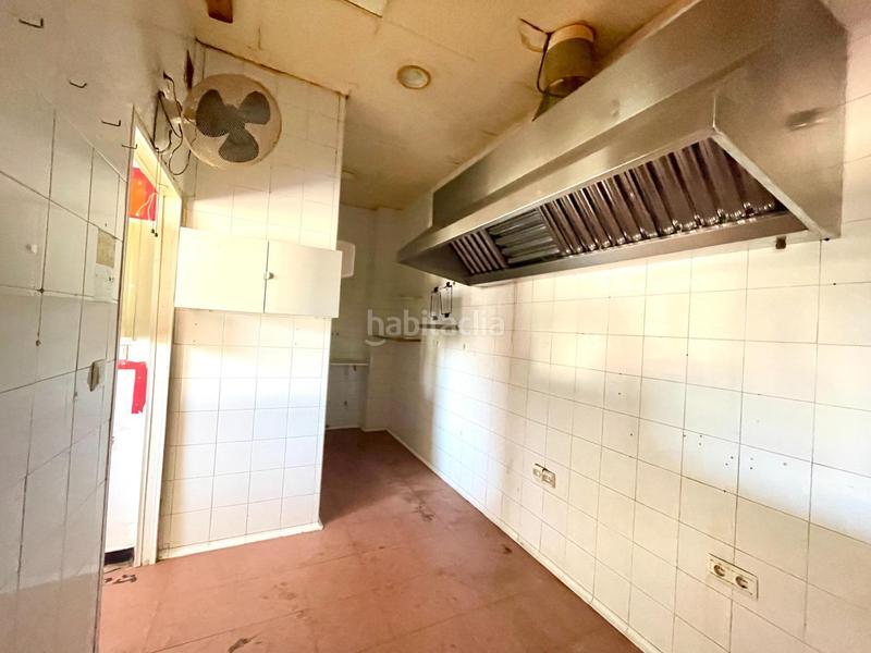 Foto 6ac52dd4-23f8-4036-aa0d-6bdb740243c8. Local comercial  en nazaret de 60 metros en esquina en Jerez de la Frontera