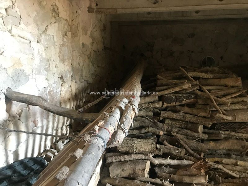 Foto fbae1894-9046-4e6e-98d9-e586966372b2. Masia amb calefacció aparcament a Maria de la Salut