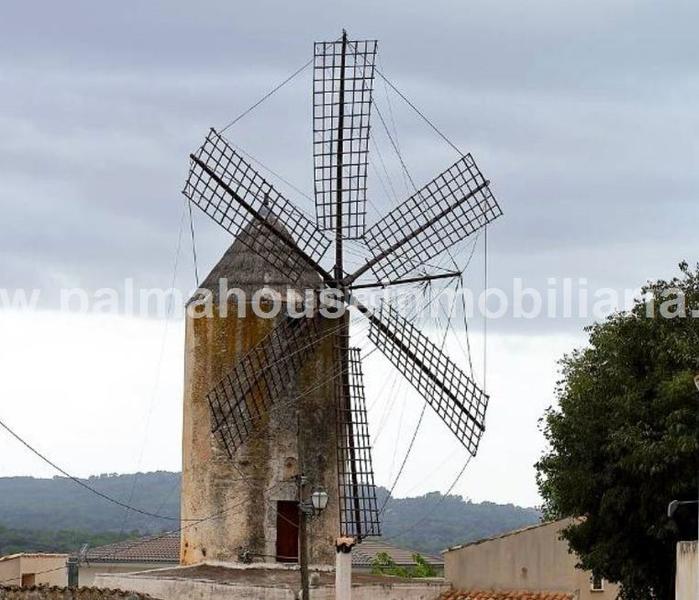 Foto 09a3a6e4-d2bb-4a83-a733-bc90095a1eea. Terreno residencial .....gran solar urbano edificable...... en Llubí