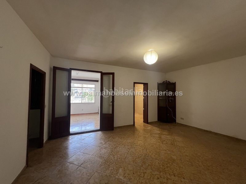 Foto 807d1280-a00e-4831-a1f1-01221f648e9a. Masia a Llubí