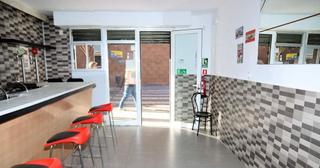 Locale commerciale  Empuries. Bar en venta con licencia de cafeteria