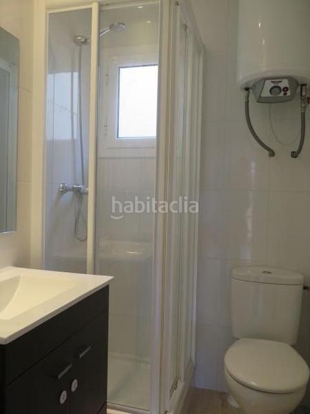 Foto 9fb0991a-dd8c-4666-960a-f32d51dd39e4. Edificio  con 10 entidades en La Teixonera Barcelona