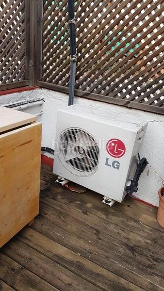 Foto 3d8a2fcd-dcc1-4ff8-906a-128276b569a1. Rez-de-chaussée avec chauffage dans Guinardó Barcelona