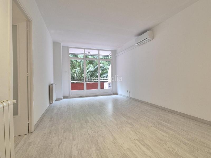 Foto 04e00a12-2e83-4f52-9d53-b0b322d4d7e5. Piso fantástico piso de 103 m2, situado en la calle llança en Barcelona