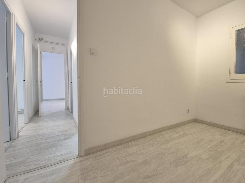 Foto 666481ba-8503-4a39-928c-55fd3f5d4cc9. Piso fantástico piso de 103 m2, situado en la calle llança en Barcelona