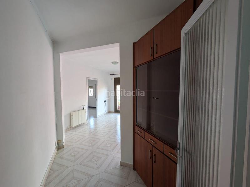 Foto d0fa7ea1-7d90-4d06-bf60-fdef8c8ae87d. Flat with heating in Navas Barcelona