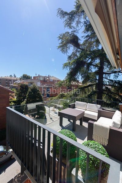 Foto 89e25962-e26d-4b9a-8f38-7d0eb0d91eb0. Àtic amb calefacció aparcament piscina a Eixample Sant Cugat del Vallès