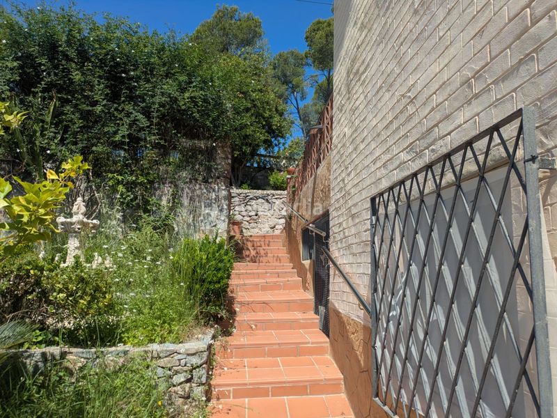 Foto eddad4a2-7bfa-44eb-8581-5f1142765606. Casa amb calefacció aparcament a Castellnou-Can Mir-Can Solà Rubí