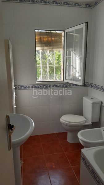 Foto 4fb480c4-f6fe-4059-b323-6dc9f21feade. Casa adossada amb xemeneia calefacció a Cájar