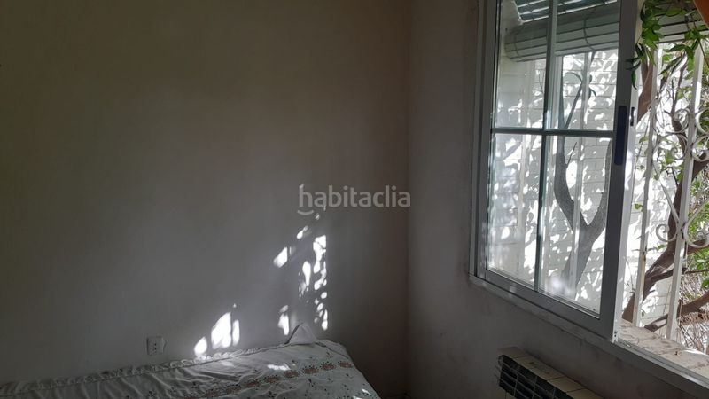 Foto 5b7d004c-ae43-40d2-a75d-8fb758b04009. Casa adossada amb xemeneia calefacció a Cájar