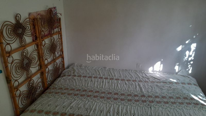 Foto d040ec2c-88cb-4438-a679-65894954c459. Casa adossada amb xemeneia calefacció a Cájar