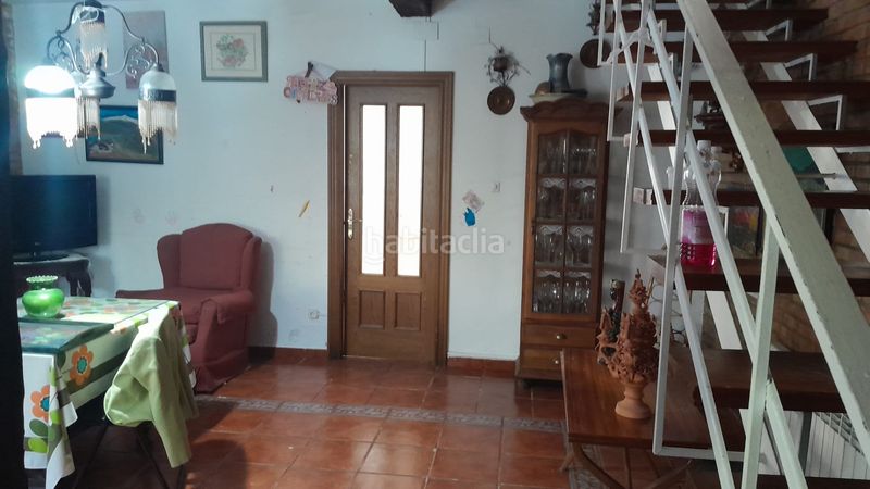 Foto d8fbc76d-20b1-4eda-ab73-0183487f0925. Casa adossada amb xemeneia calefacció a Cájar
