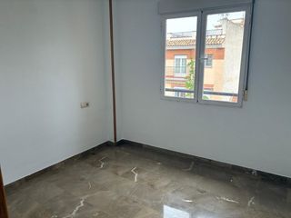 Pis a Parque de la Ermita. Piso con cochera en churriana de la vega