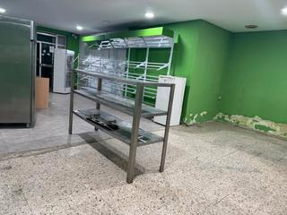 Local Comercial  Calle pintor manuel maldonado. Supermercado en pintor manuel maldonado