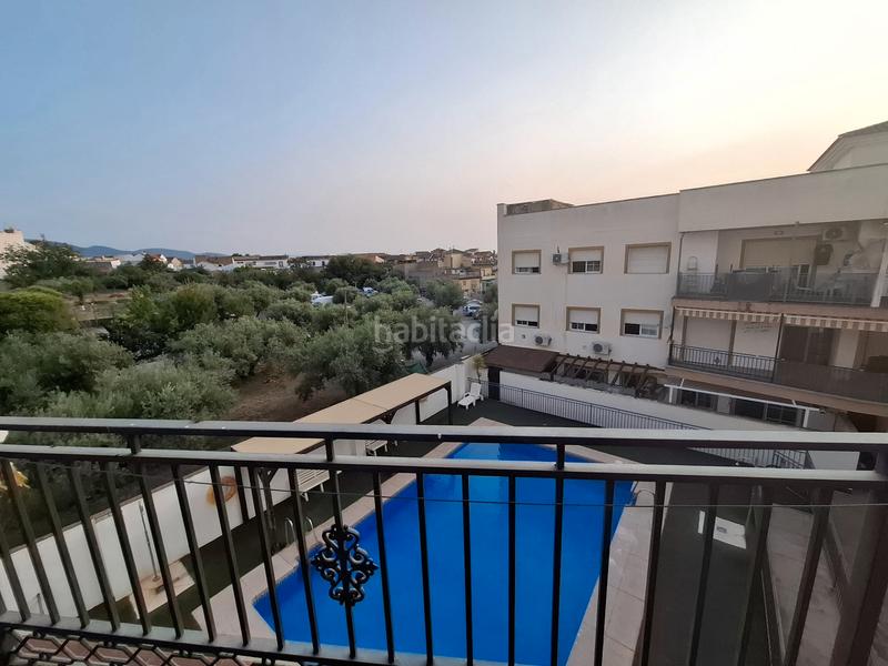 Foto 7ad1dc22-7c9d-48f0-a675-787ab4d57e75. Apartamento en avenida de carmen morcillo 2 piso de dos dormitorios en gojar con piscina en Gójar