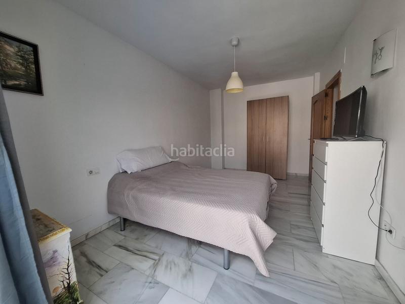 Foto d82a15d9-cce4-471a-bdbd-aed706923584. Piso en avenida de carmen morcillo 2 piso con garaje en urbanizacion en gojar en Gójar