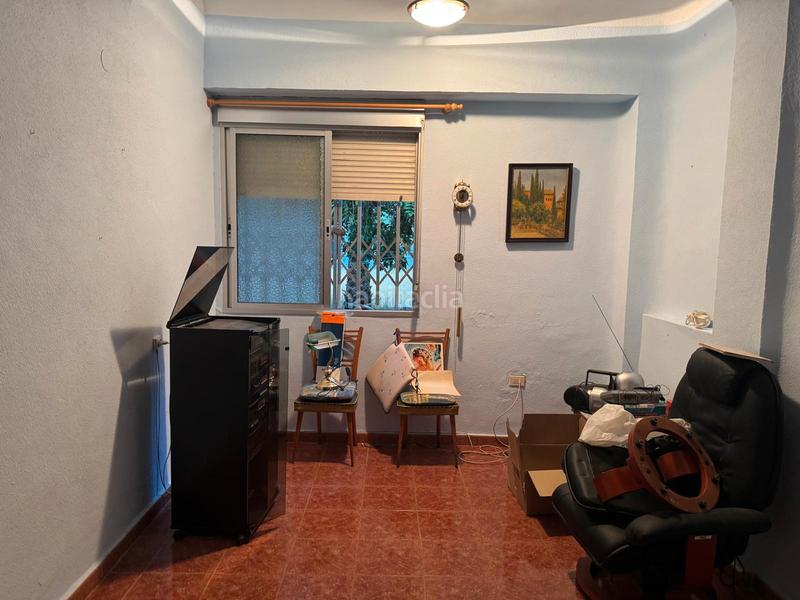 Foto b055c965-fc4e-4b6f-b21d-5a49337ee7e6. Appartamento in Cervantes Granada