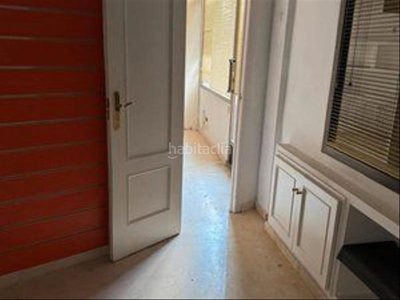 Foto 47e4c6ea-f363-4a2b-8c12-b0f7f4b131d3. Affitto locale commerciale in pasaje de arabial 3 in Granada