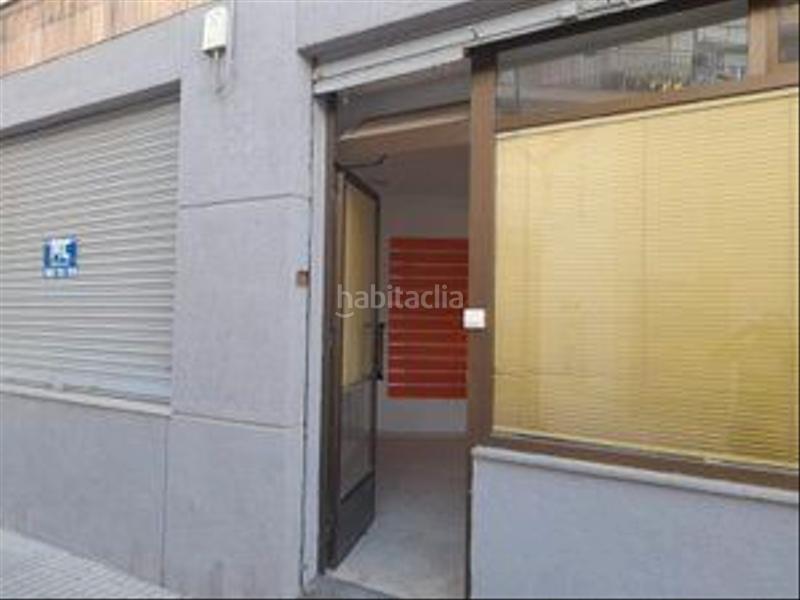 Foto a696d528-97ad-43c4-b6b0-05496fd3c068. Lloguer local comercial a pasaje de arabial 3 a Barrio de Zaidín Granada