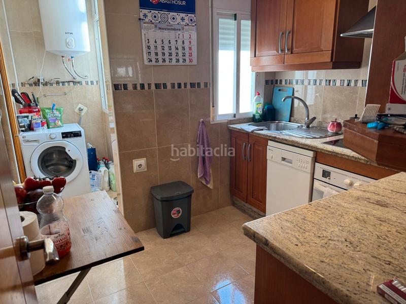 Foto 77ef5ff0-d090-4a89-bae7-949aa4ea3f2c. Penthouse in Barrio de Zaidín Granada