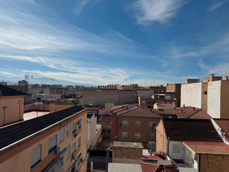 Foto 6fdc8bb5-4e9b-4ac6-b3af-902727e3b77f. Attique dans Barrio de Zaidín Granada