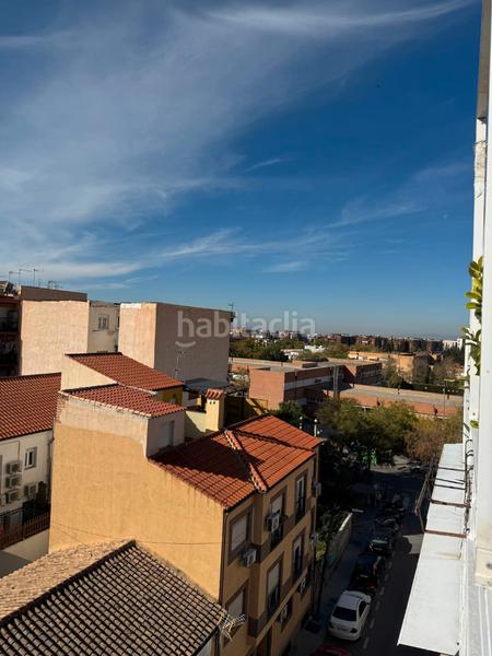 Foto ce1a8382-b82e-4b34-984a-57372ec24475. Attique dans Barrio de Zaidín Granada