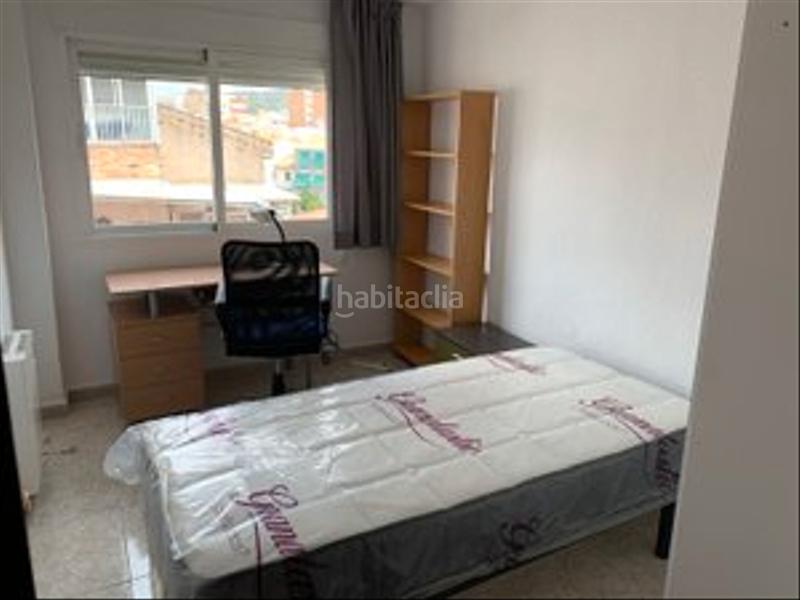 Foto 6090c1b3-15da-4dac-890d-d3446d6e576a. Miete etagenwohnung in Barrio de Zaidín Granada