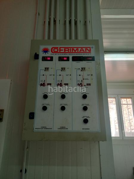 Foto 18ce9001-25e5-4626-af9c-2b3c9fff6bba. Fabrikhalle in Cañada del Hoyo