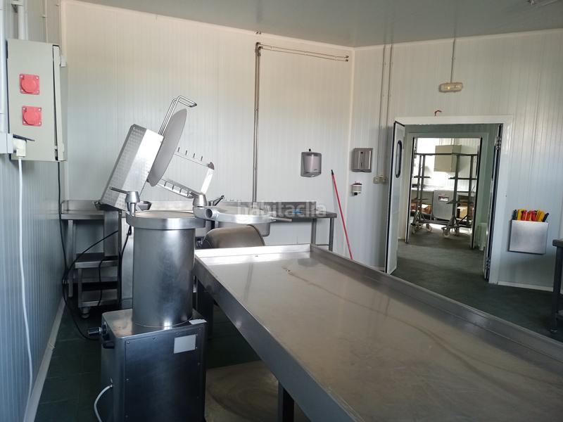 Foto 83bd596e-6930-4898-b419-03e6b34ae02b. Fabrikhalle in Cañada del Hoyo