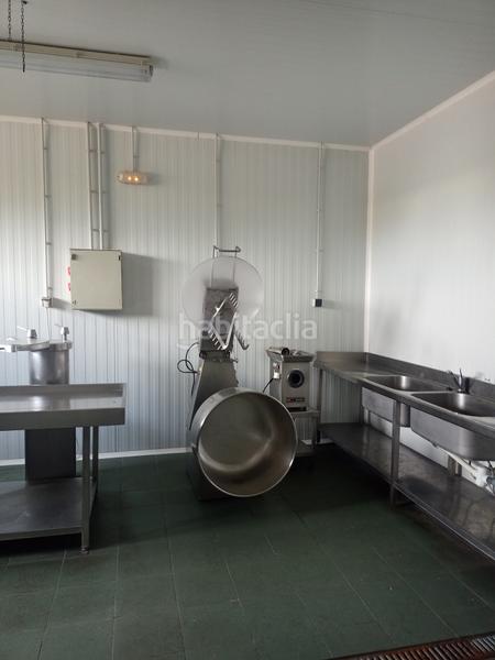 Foto 9ea60a80-9a40-4b0a-8b9c-08af4fd18320. Fabrikhalle in Cañada del Hoyo