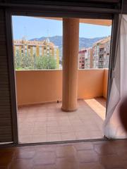 Piso en Centro Urbano. Gran vivienda en avenida principal de denia
