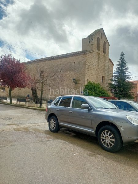 Foto bd3677cc-9579-42a7-8f2c-b36b036a557b. House with fireplace in Cañada del Hoyo