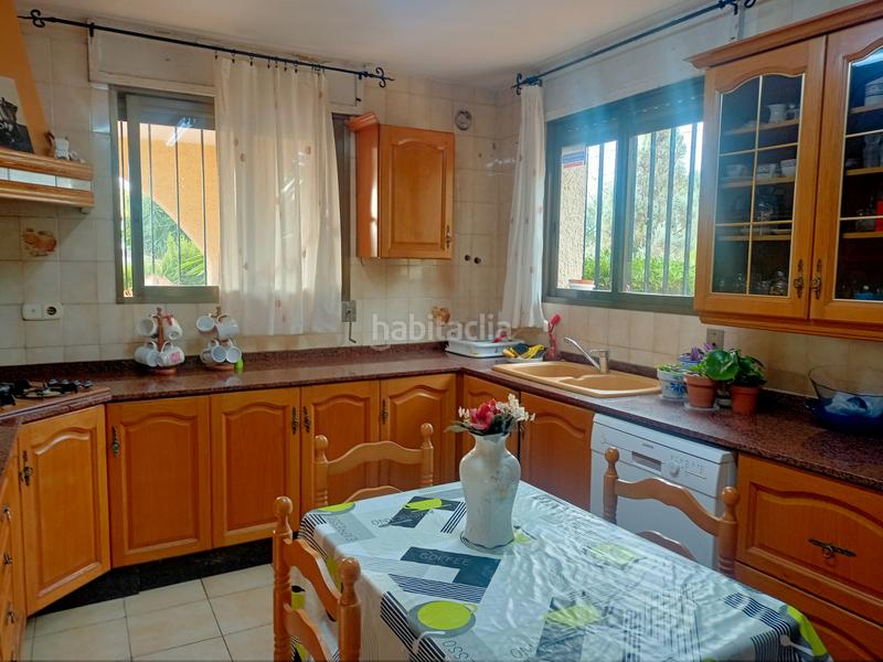 Foto 5456b4be-e91d-4dbf-b786-682a20b45ece. Chalet mit kamin heizung parking pool in Pueblo Eliana (l´)