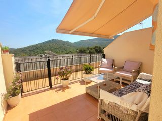 Casa adosada  Carretera convent. Bonito adosado con vistas en venta en gilet