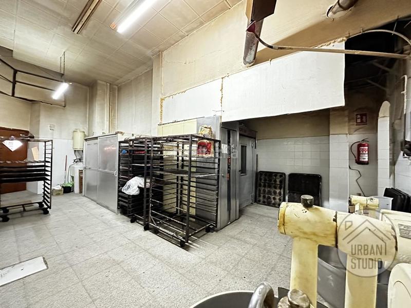 Foto 3f0e8883-2af0-40f2-a823-d11b7f1a654f. Local comercial a Ensanche-Diputación Alicante